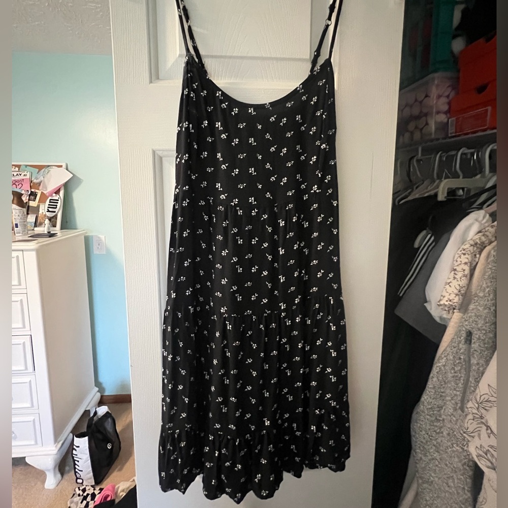 hollister sun dress!